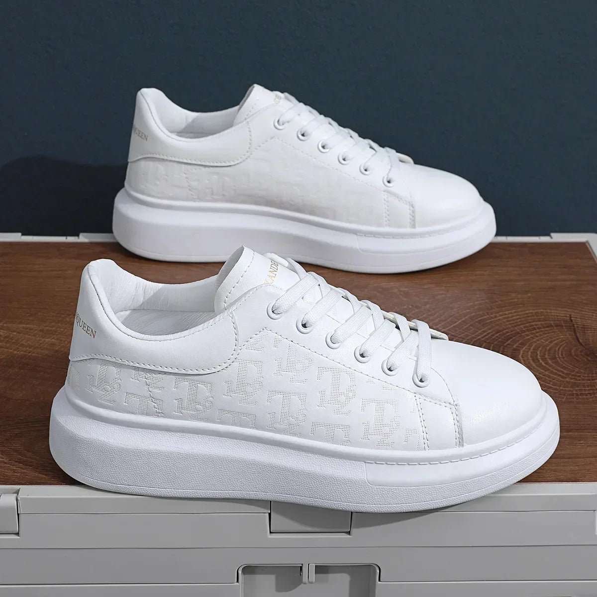 2025 Men's Casual Sneakers - Lightweight Comfortable Walking Shoes for Everyday Wear