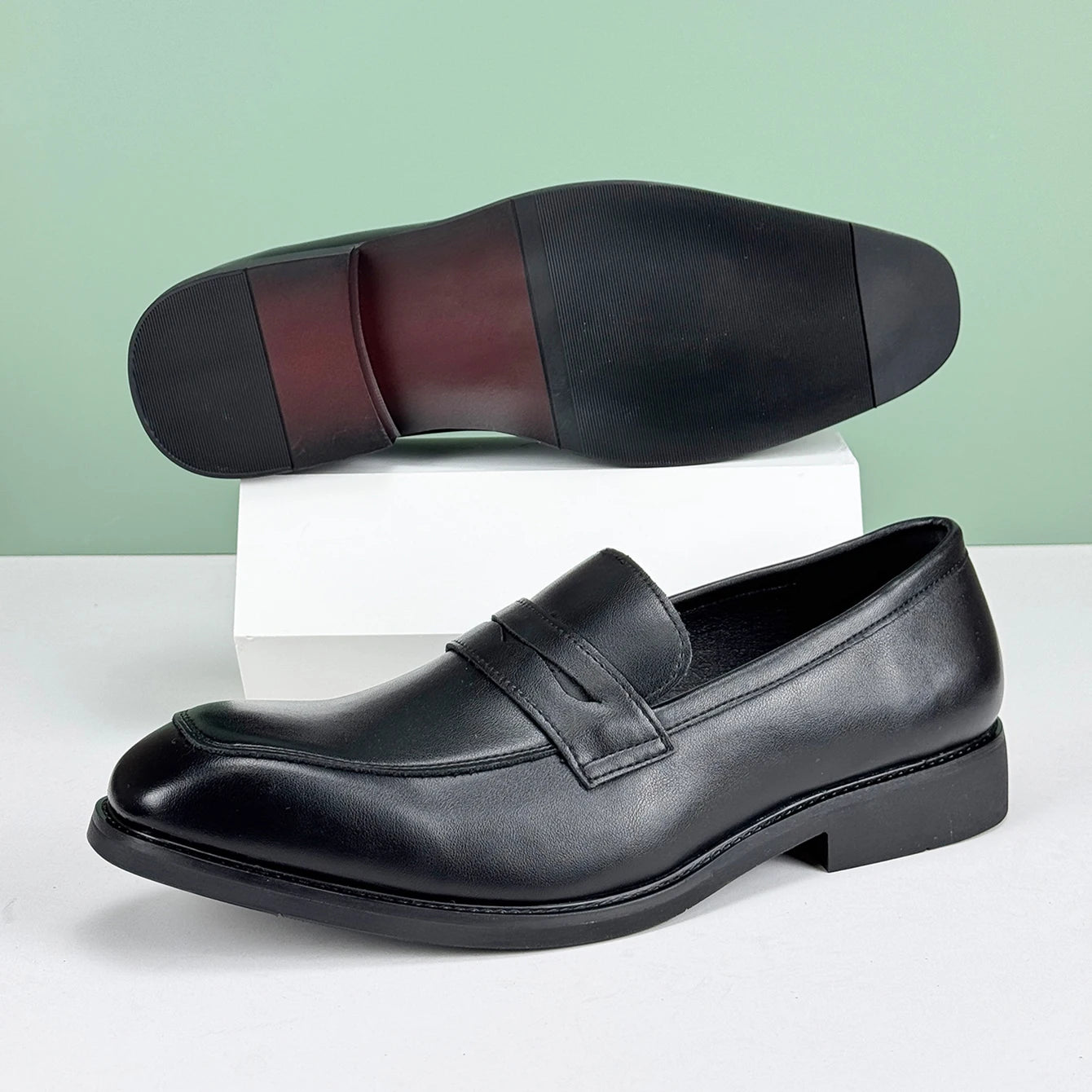 New Casual Leather Shoes Men's Business Formal Casual Loafers Non-Slip Wear-Resistant Men's Shoes Office British Style Youth Graduation Ceremony Lazy Slip-On Beanie Shoes Square Toe Large Size Brown Banquet Party Wedding
