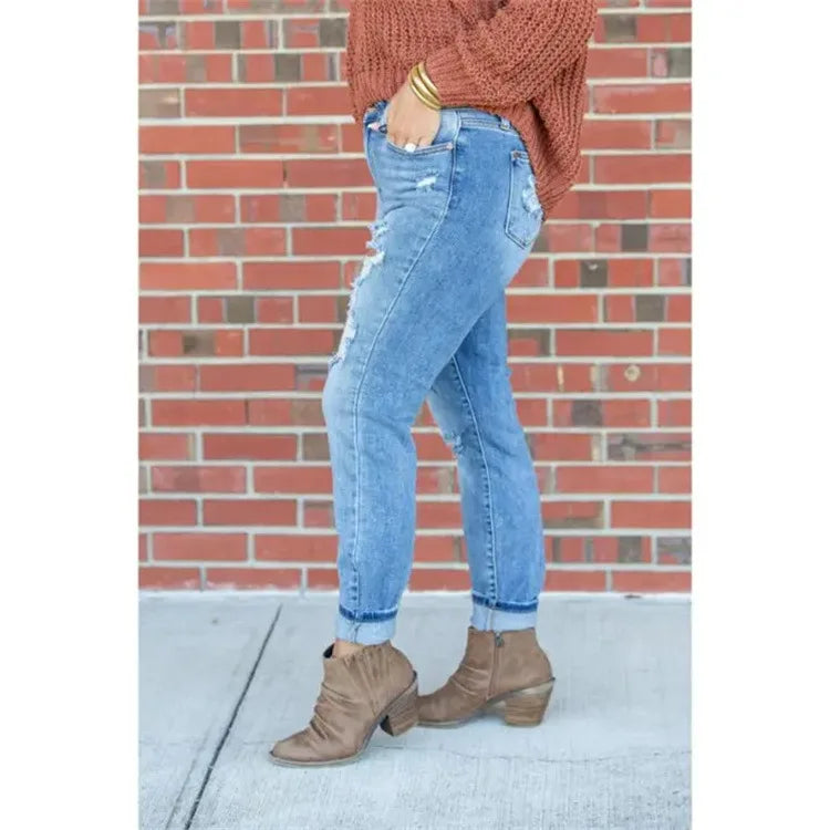 2025 New Fashionable Washed Ripped Nine-inch Jeans, Women's Spring and Summer Personality Street Mid-waisted Small-leg Jeans