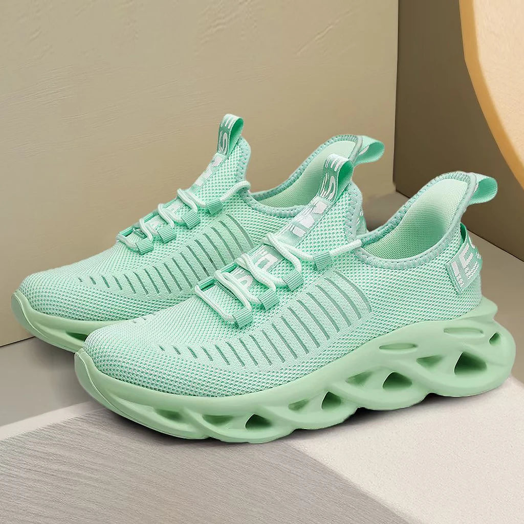 Unisex Mesh Breathable Running Casual Sneakers