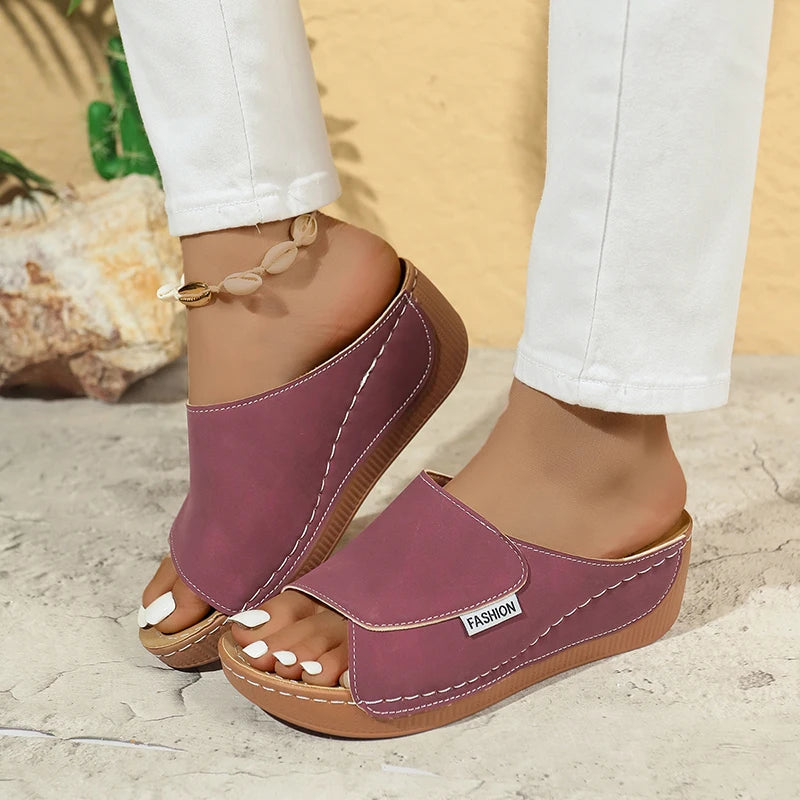 Open Toe Women's Wedge Sandals White 2025 Summer Fashion Breathable Comfortable Fish Mouth Sandals Med Heel Beach Shoes Slides