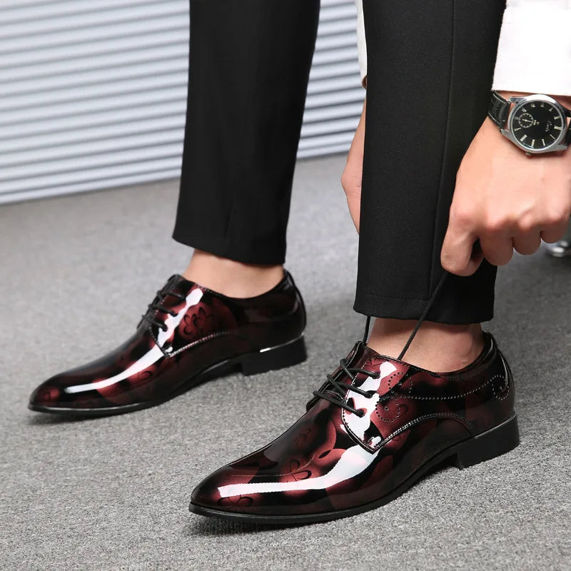 Men's Dress Shoes Floral Pattern Oxfords Fashion Lace-Up Men Business Shoes Luxury Wedding Shoe Office Pointed Men Leather Shoes
