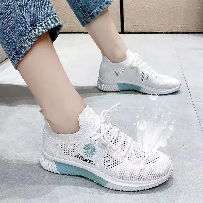 New Sports Casual Running Summer Breathable Mesh Small White Shoes