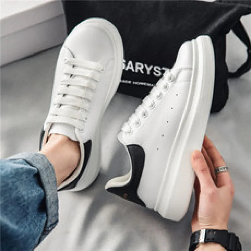 Spring New McQueen White Sneakers for Men and Women Couples Shoes2025Summer Breathable Season Comfortable Sneaker