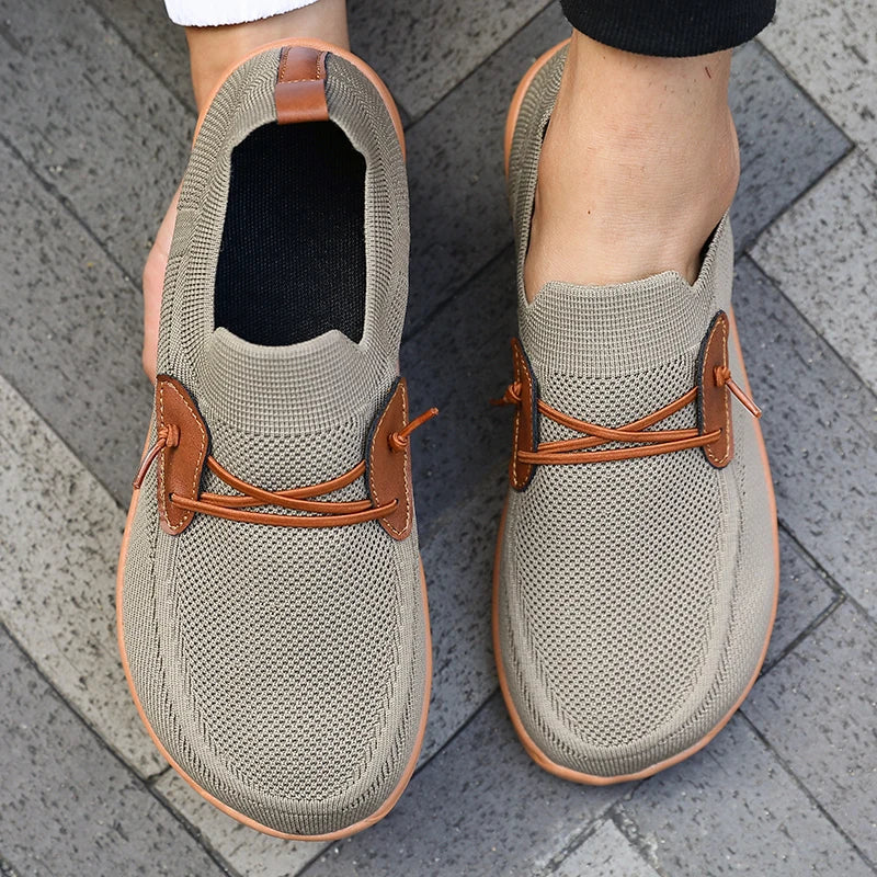 Men's Wide Toe Walking Sneakers Comfortable Lightweight Casual Running Sneakers 2025 Summer Non-Slip Minimalist Walking Shoes