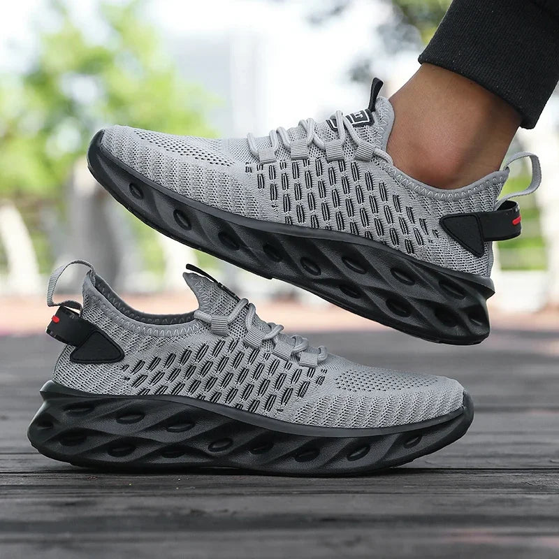 2025 Soft Soled Men's Summer Sports Shoes Breathable Anti-Odor Mesh Running Shoes New Outdoor Walking Training Tennis Sneakers