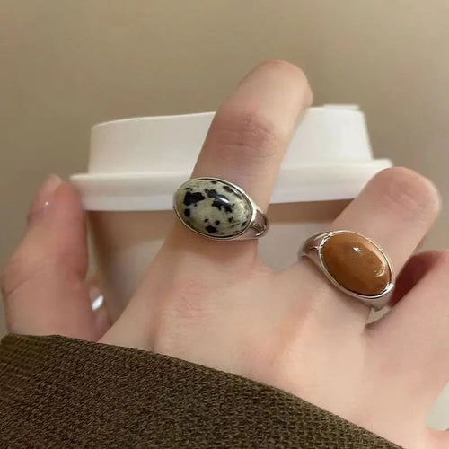 1Pc Vintage Ring for Ladies Simple Brown Stone Ring Light and Luxurious Irregular Circular Opening Ring Exquisite Jewelry Gifts