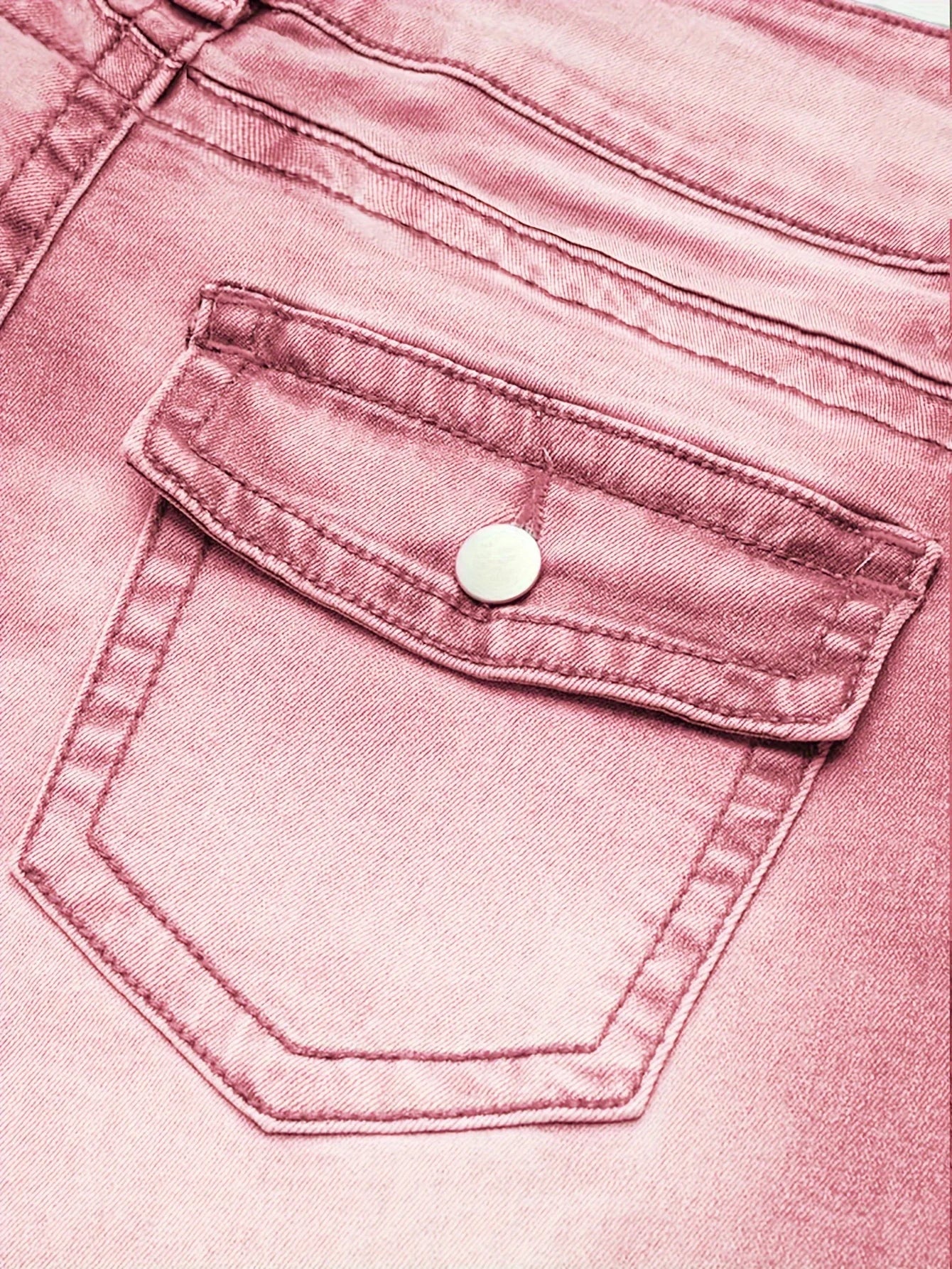 Women's stretch jeans pink wash, low-rise slim fit denim with hip lift effect, double-breasted placket, stylish and sexy jeans.