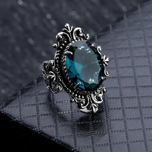 Huitan Carved Pattern Vintage Women Rings with Oval Blue CZ Stone Retro Female Rings for Party Chic Anniversary Gift New Jewelry