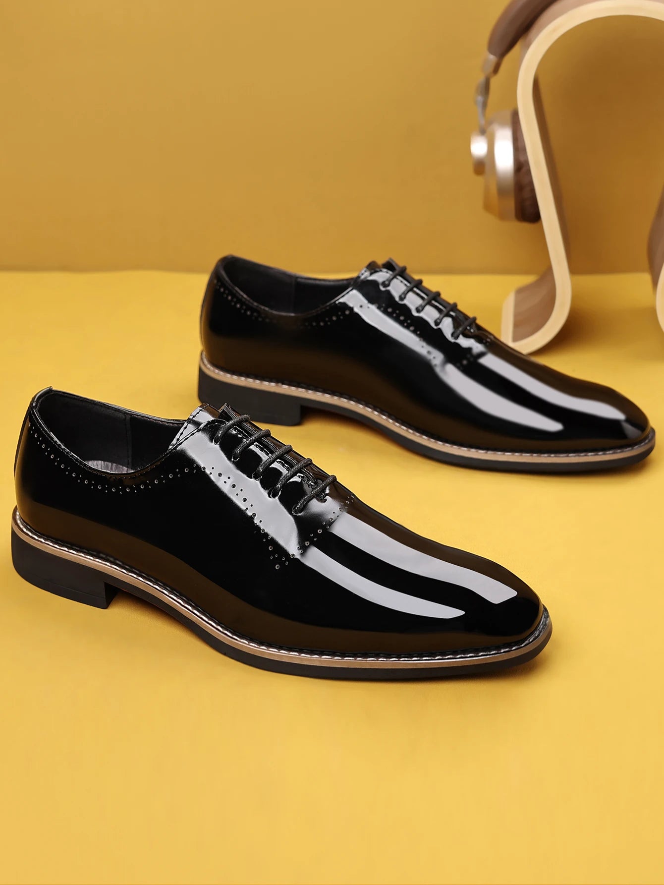 Patent Comfortable Dress Wedding Party Shoes Men's Casual Dress Shoes Business Classic Dress Shoes for Men