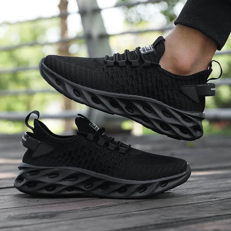 2025 Soft Soled Men's Summer Sports Shoes Breathable Anti-Odor Mesh Running Shoes New Outdoor Walking Training Tennis Sneakers