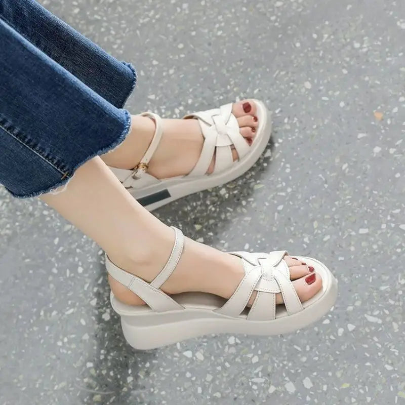 Summer NewWomen's Sandals Casual Retro Hollow Button Sandals Women's Open-toe Sandals Fashion Comfortable Slope Heel Sandal