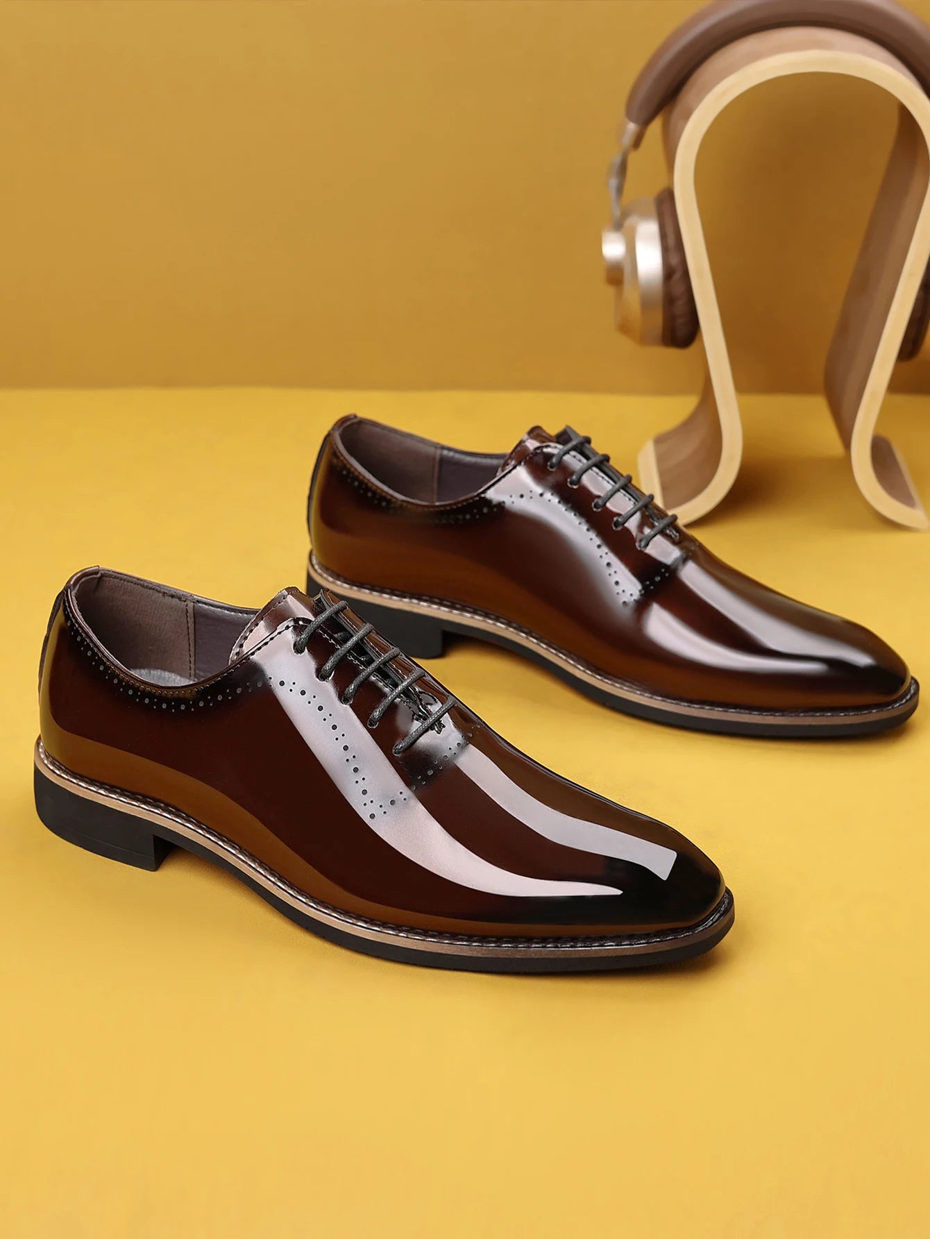 Patent Comfortable Dress Wedding Party Shoes Men's Casual Dress Shoes Business Classic Dress Shoes for Men