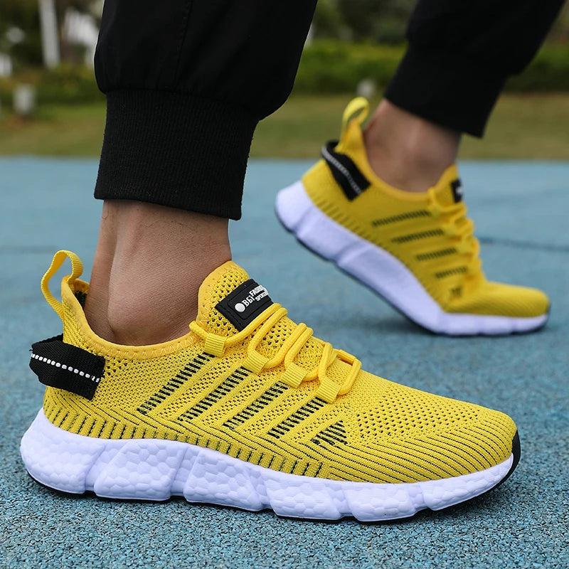 New Summer Soft Soled Running Shoes Men Mesh Breathable Casual Shoes Comfortable Fashionable Versatile Outdoor Exercise Shoes