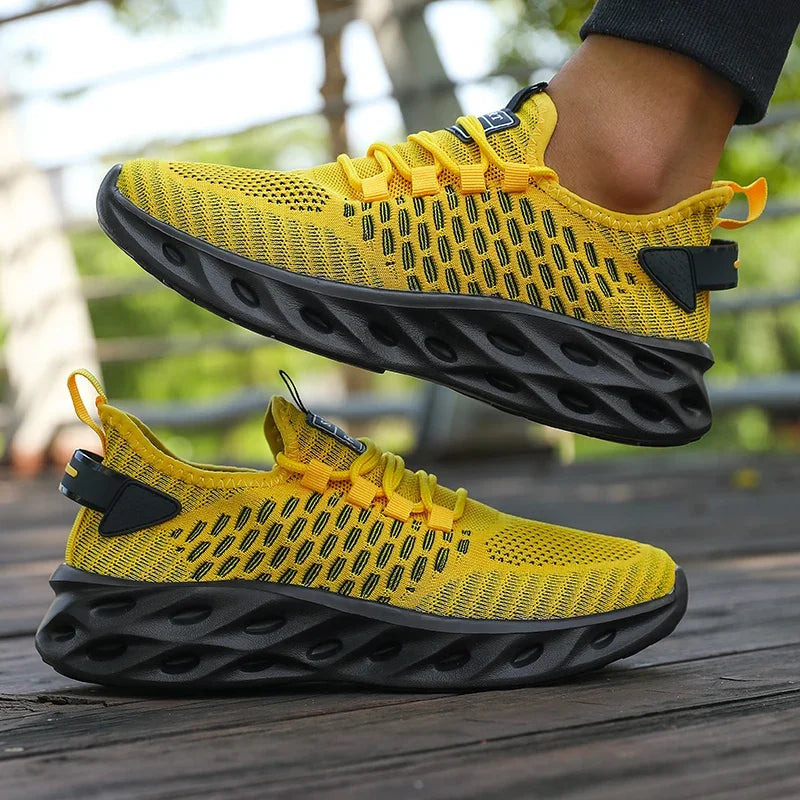 2025 Soft Soled Men's Summer Sports Shoes Breathable Anti-Odor Mesh Running Shoes New Outdoor Walking Training Tennis Sneakers