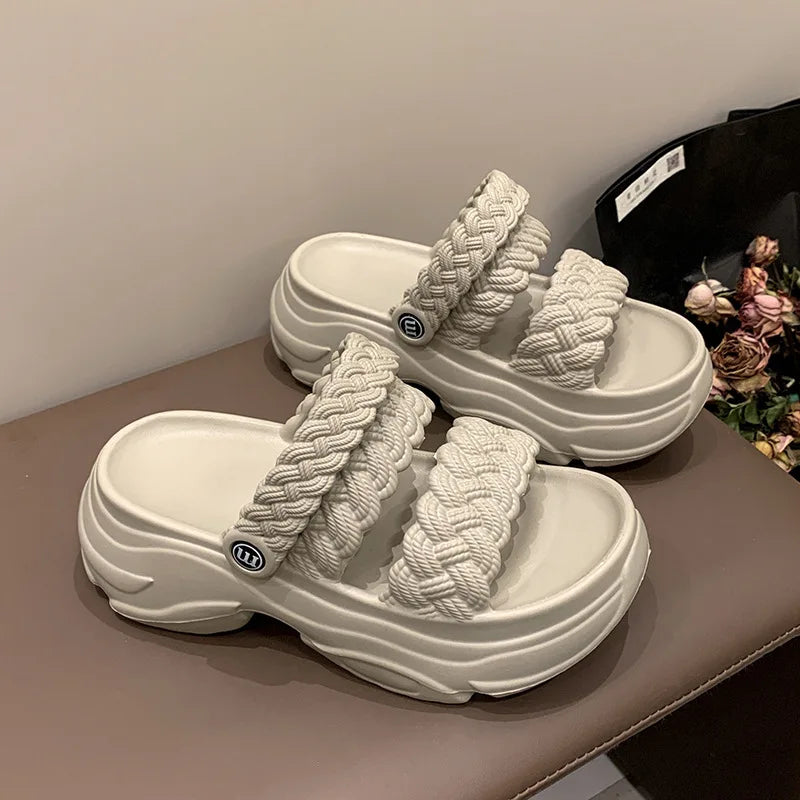 Summer Fashion Sandals Women Beach Platform Slippers Thick Bottom Anti-Skid Lightweight Female Slip-on Shoes Sandalias
