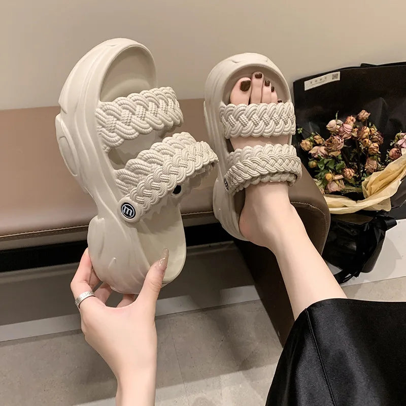 Summer Fashion Sandals Women Beach Platform Slippers Thick Bottom Anti-Skid Lightweight Female Slip-on Shoes Sandalias