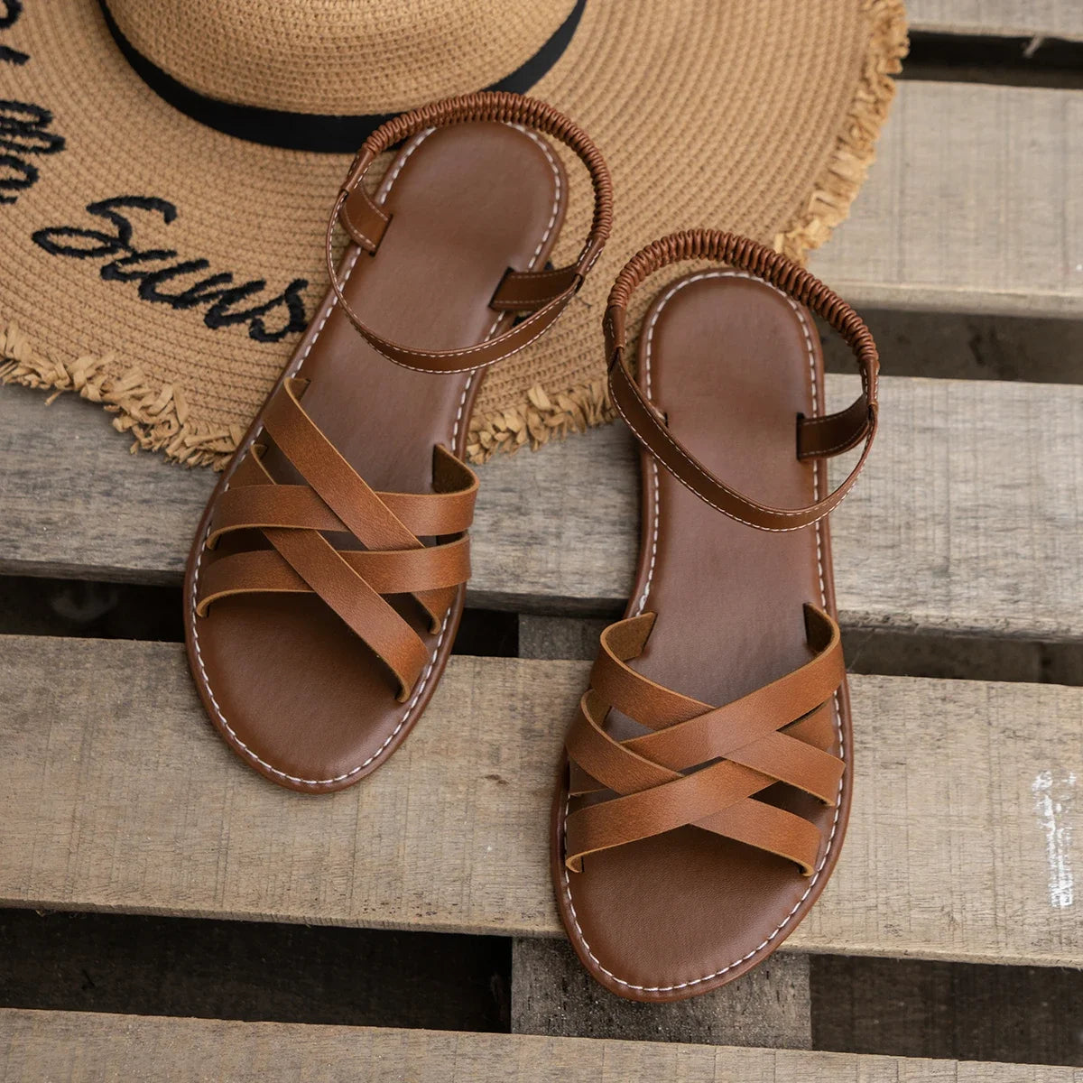 Shoes for Women 2025 Summer New Women Flat Sandals Bottom Roman Strap Sandals with Non Slip Rubber Soles Ladies Daily Sandalia