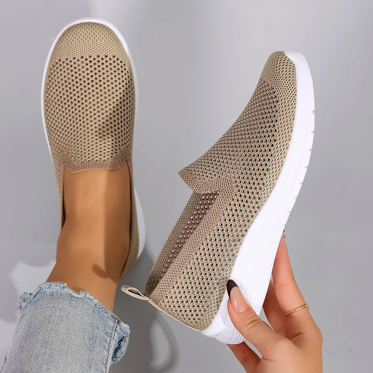 breathable mesh flat shoes