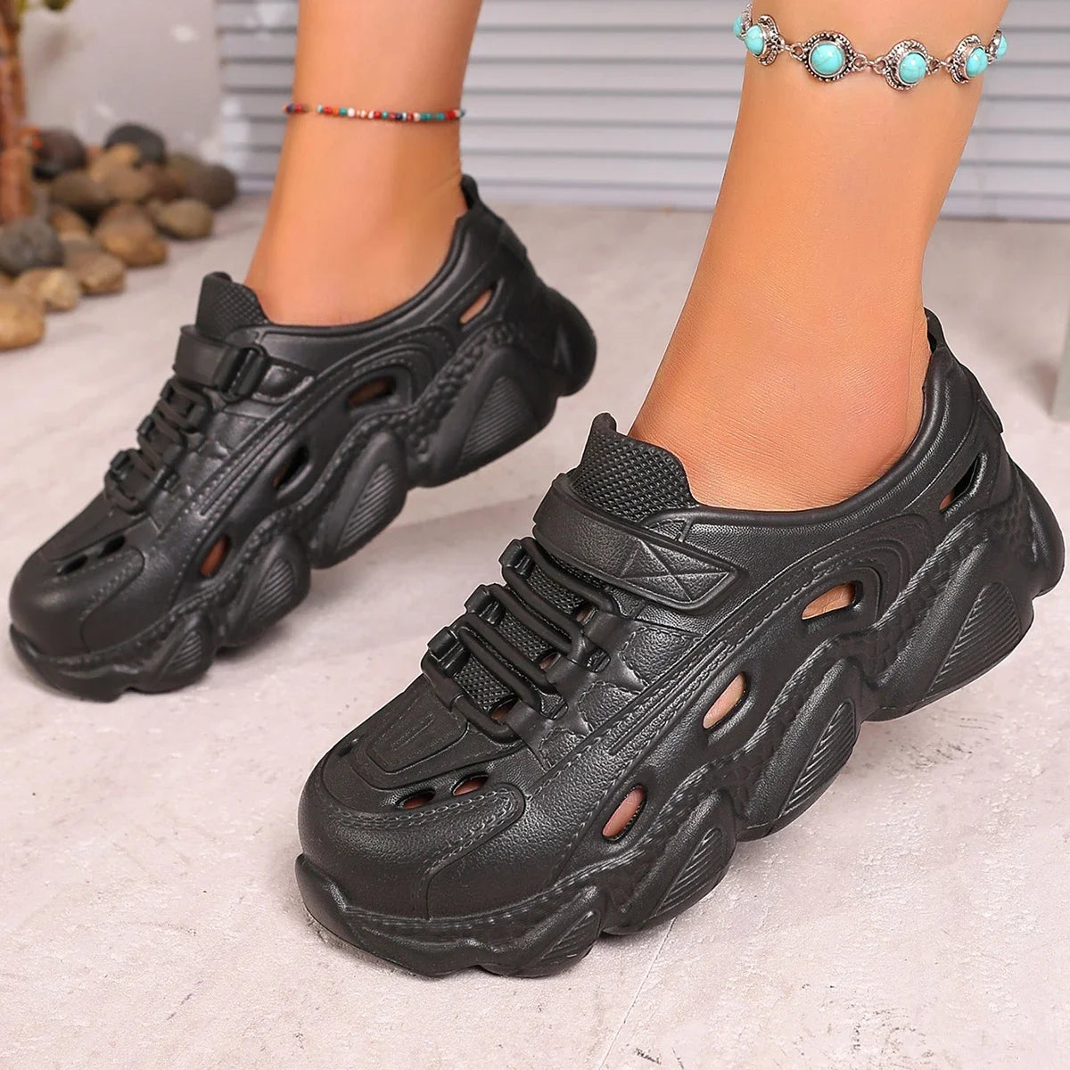 New Summer Round Toe Cover Comfortable Thick-soled Sneakers Fashionable Breathable and High-rise Casual Women's Shoes Sandals