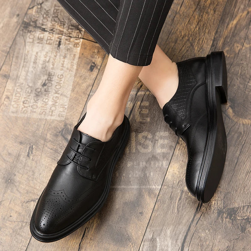 Fashion Men Oxfords High Quality Split Leather Men's Dress Shoes Luxury Brand Driving Shoes Brogue Lace Up Men's Casual Shoes