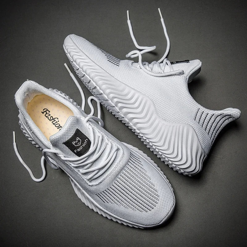 Men's Sneakers High Quality Casual Lightweight Walking Shoes Breathable Mens Outdoor Running Shoes New Plus Size Tenis Masculino