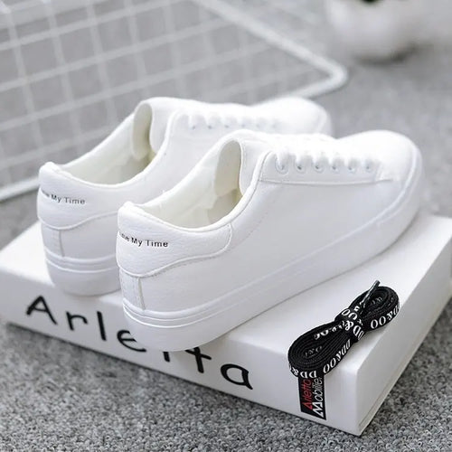 PU Leather White Shoes New Fashion Platform Shoes Solid Color Casual Shoe Classic Sneakers