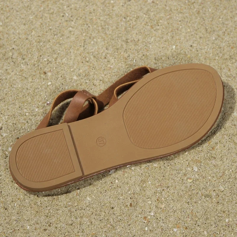 Women's casual flat sandals with clip on design Popular brown Color comfortable shoes for daily wear