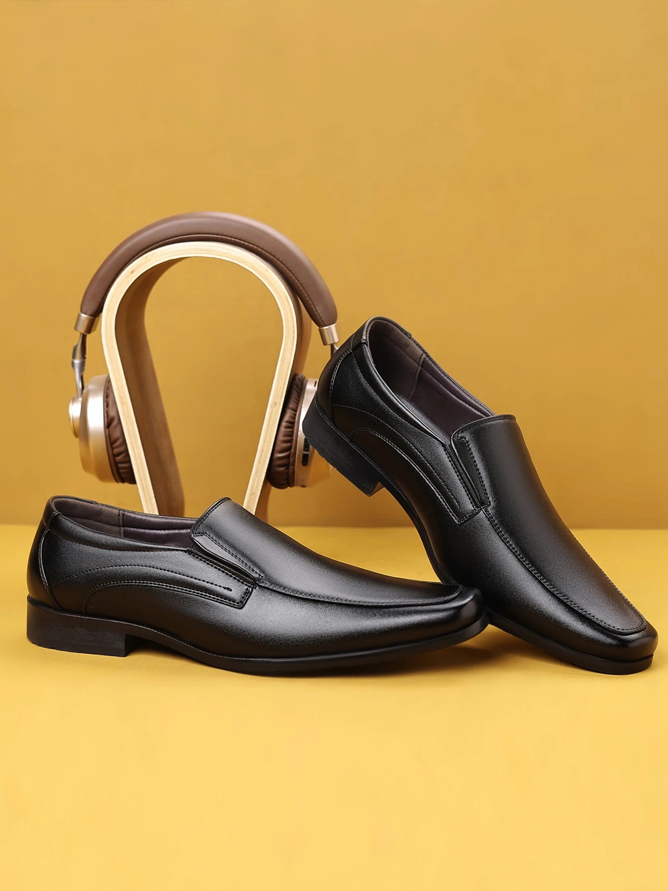 Men's Slip-On Loafers Formal Dress Shoes Square Toe Modern Bussiness Oxford Shoes
