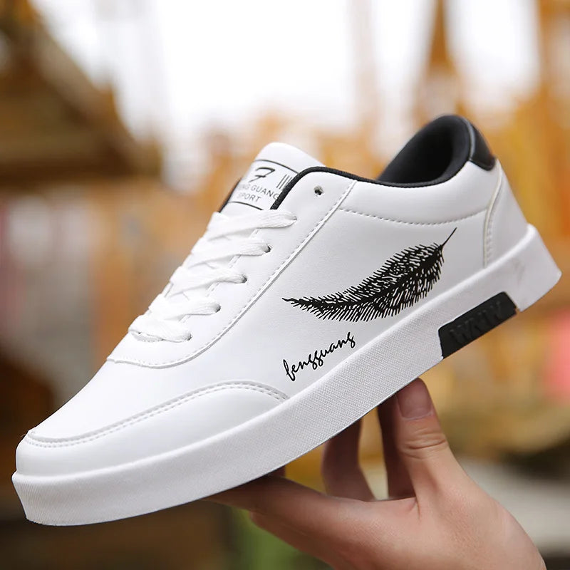 2025 Autumn Men Casual Shoes Winter Men's Board Shoes Light Sports Shoes Men Tennis Sneaker Soft White Shoes Male Flat Shoes