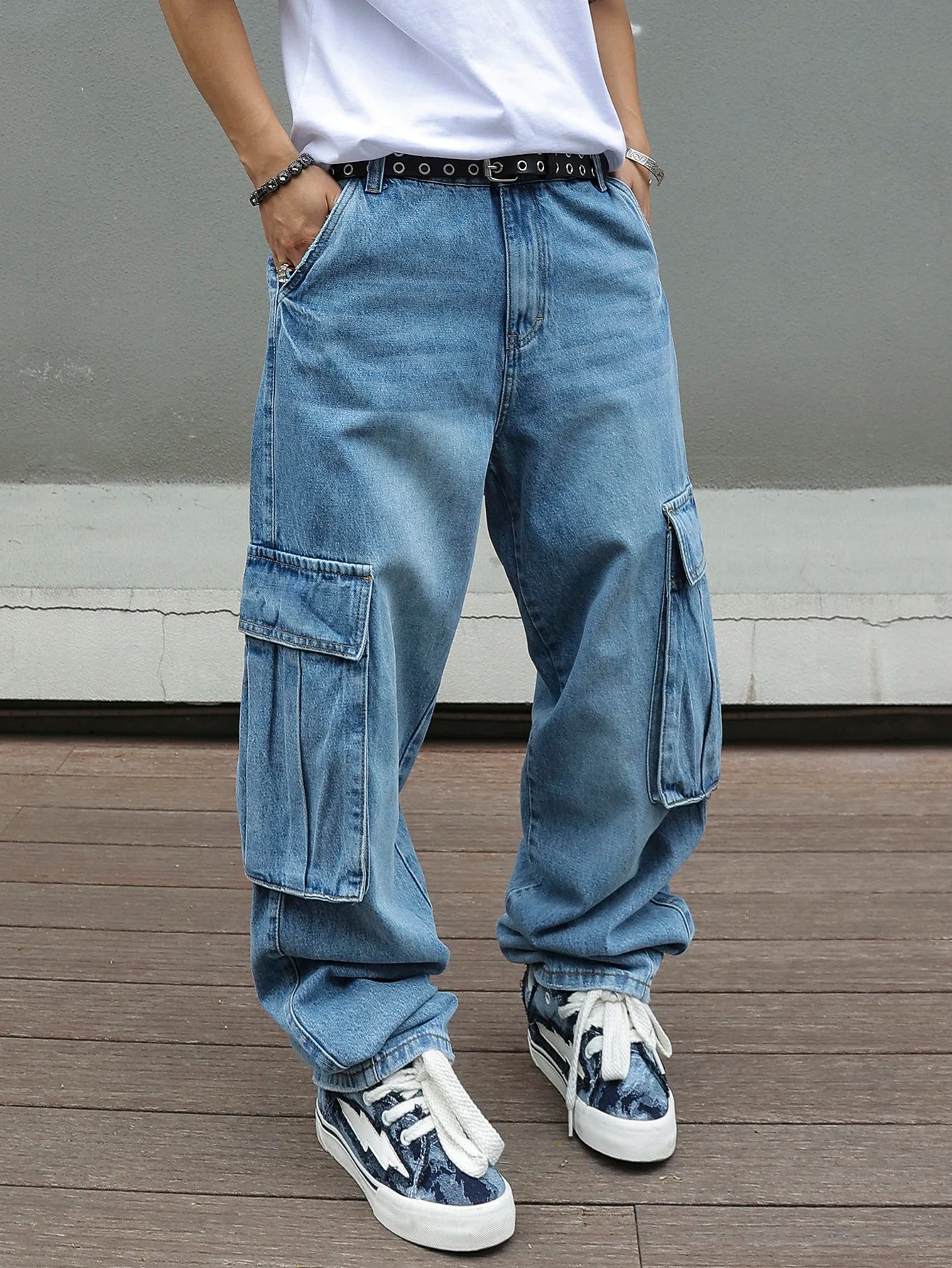 Men's Baggy Cargo Pants Light Blue Washed Denim Multi-Pocket Wide-Leg Jeans Vintage Look Loose Fit Streetwear Style