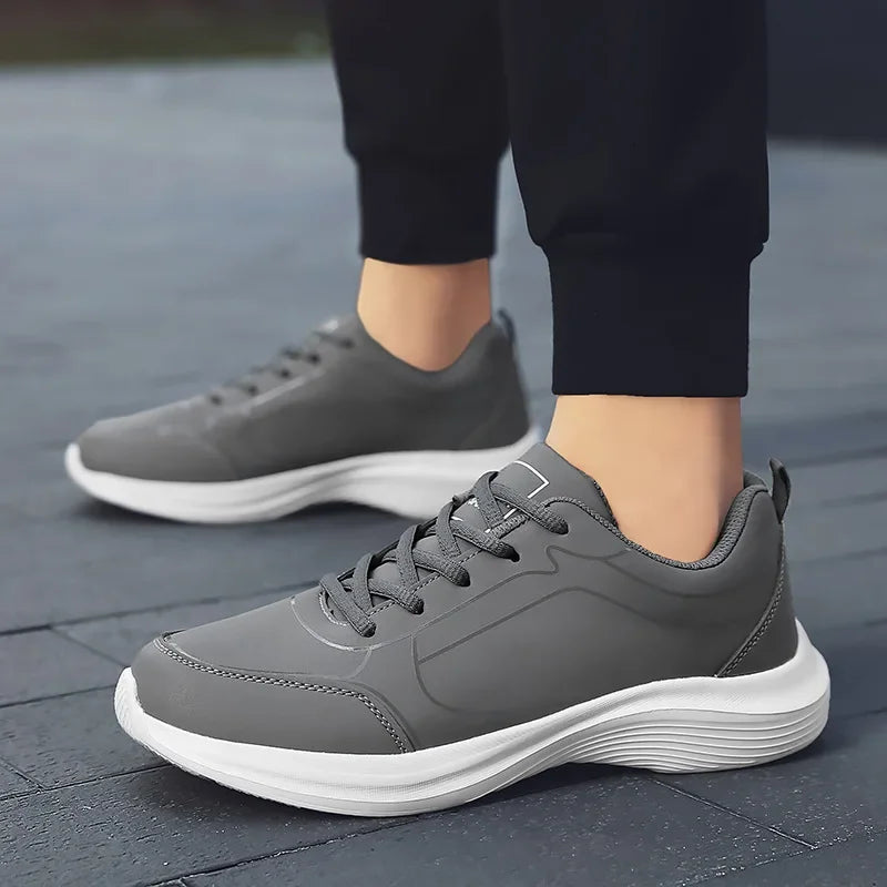 Men's Sneakers Lightweight Running Shoes New Breathable Non-slip Casual Shoes Lace Up Soft Men Walking Shoes Outdoor Tennis Shoe