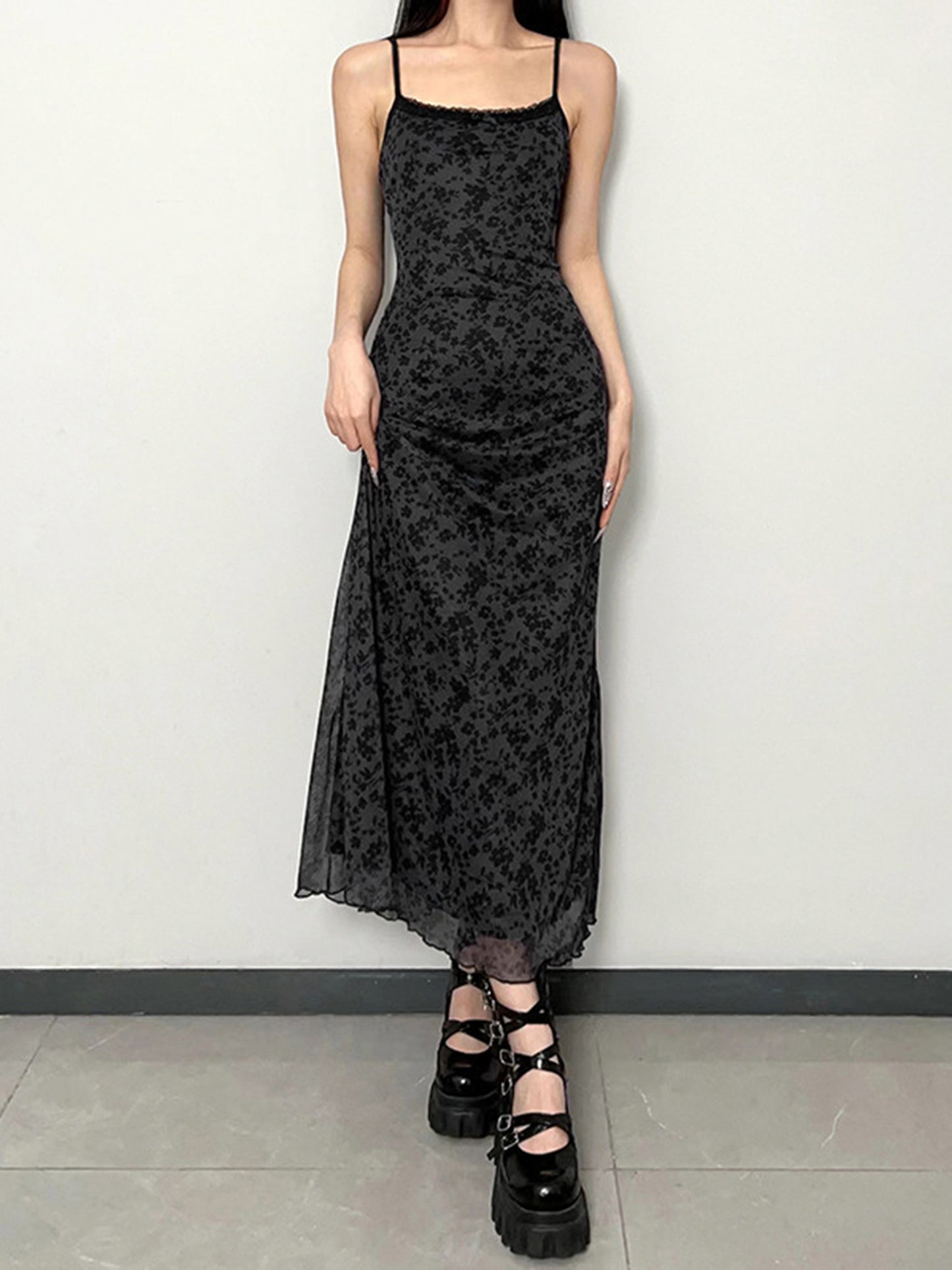 Women Slip Slim Fit Fashion Style Dress Spaghetti Straps Backless Lace Trim Floral Dress Summer Long Solid Color Dress