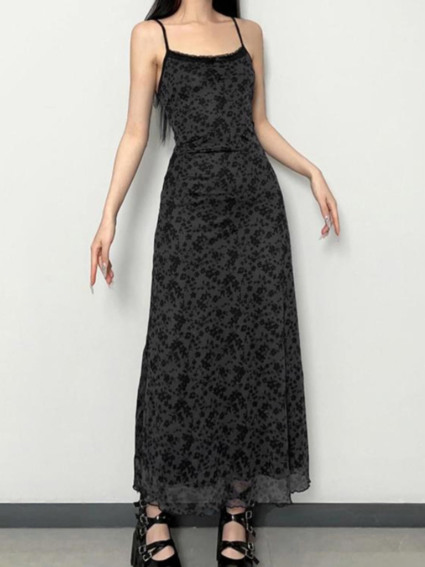 Women Slip Slim Fit Fashion Style Dress Spaghetti Straps Backless Lace Trim Floral Dress Summer Long Solid Color Dress