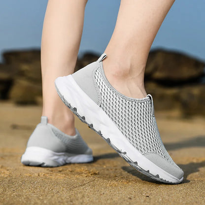 Summer Soft Loafers Lazy Shoes Lightweight Mesh Couple Outdoor Sports Shoes