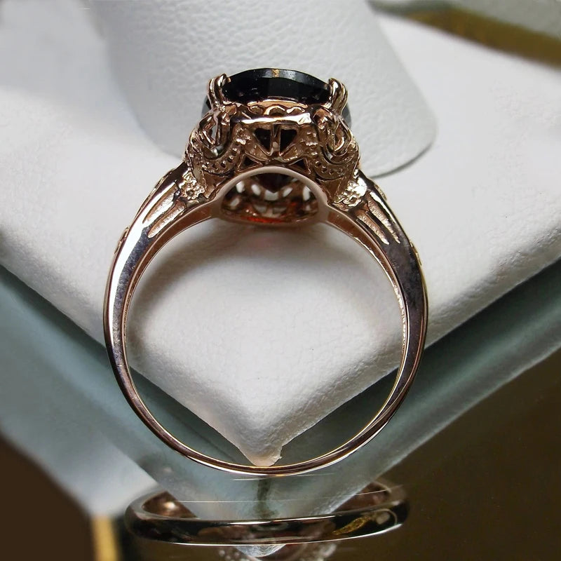Huitan Hot Sale Anniversary Ring for Women 2021 Trendy Jewelry Romantic Carved Pattern Design Versatile Female Finger-rings Bulk
