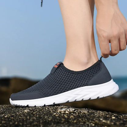 Summer Soft Loafers Lazy Shoes Lightweight Mesh Couple Outdoor Sports Shoes