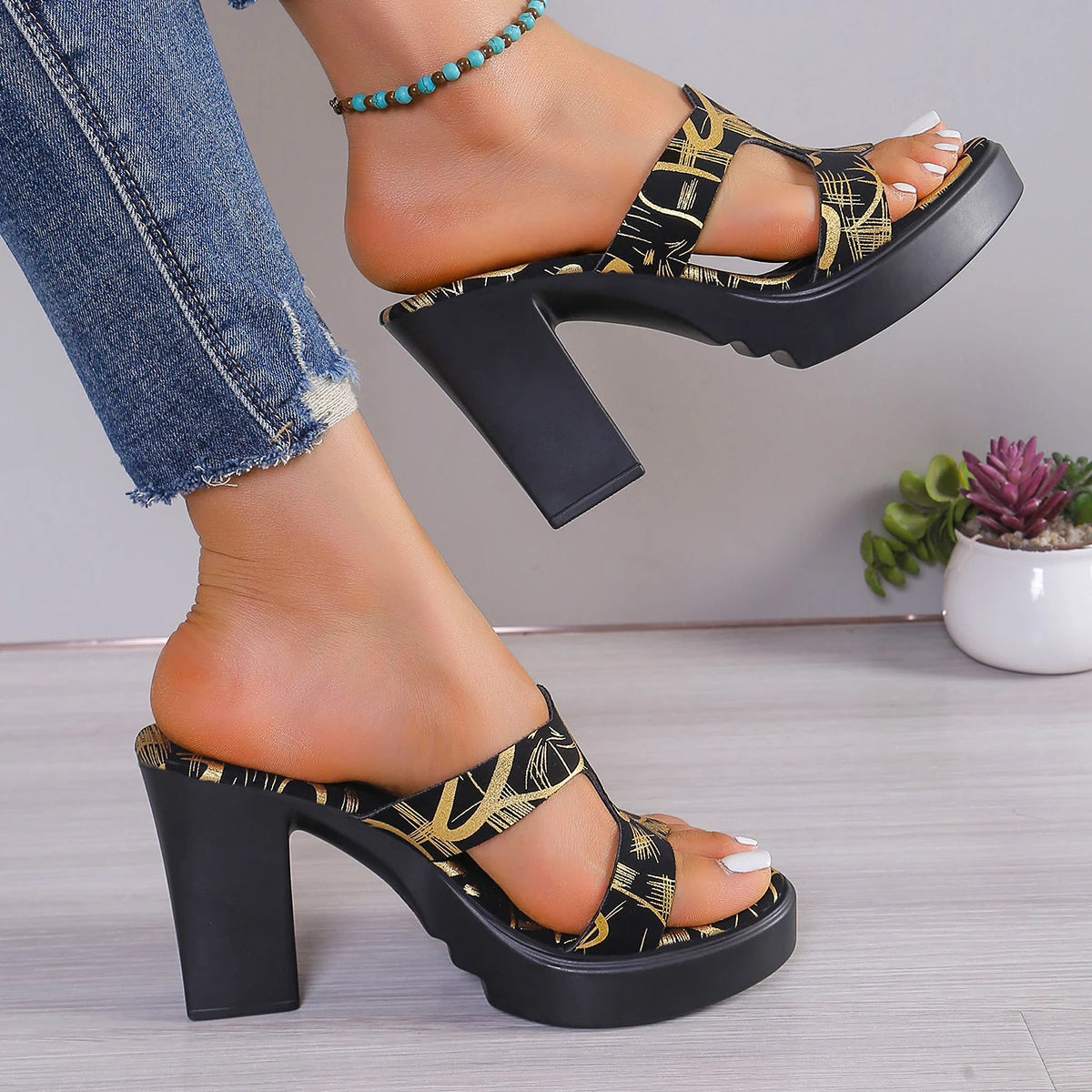 Women High Heels Sandals New Platform Fashion Simple Casual Sexy Wedge Women Slippers Women Sandals Zapatos Mujer 2024 Tendencia