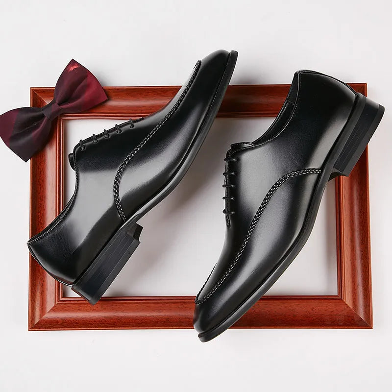 Britain Gentleman Fashion New Men Pointed Black Brown Lace Up Casual Shoes Male Formal Wedding Dress Footwear Zapatos Hombre