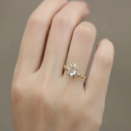 Gold Plated Moonstone Cats Eyes Ring For Women Fashion Luxury Geometric Design Trendy Jewelry