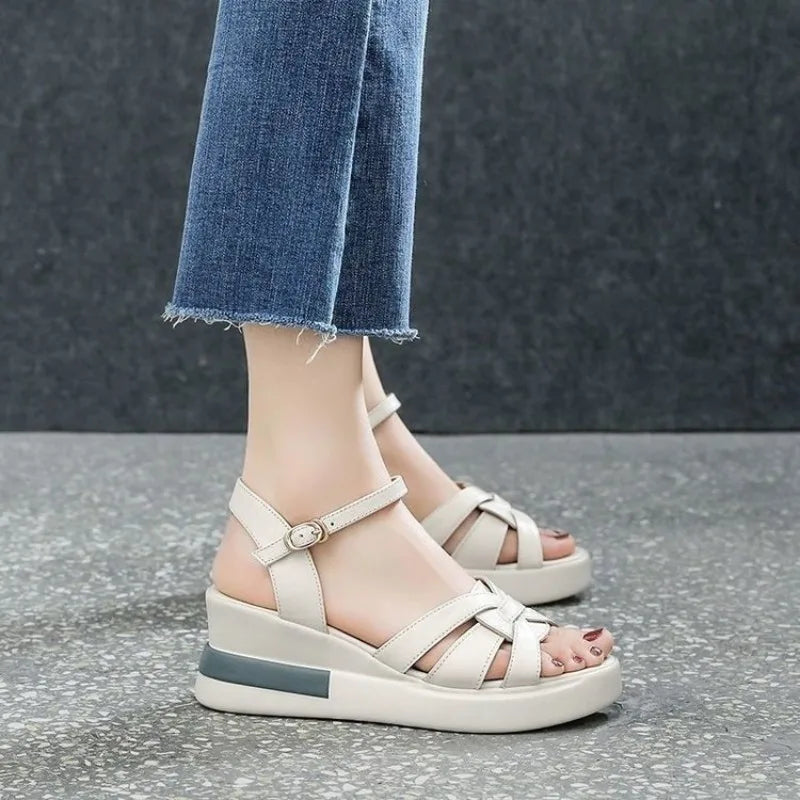 Summer NewWomen's Sandals Casual Retro Hollow Button Sandals Women's Open-toe Sandals Fashion Comfortable Slope Heel Sandal