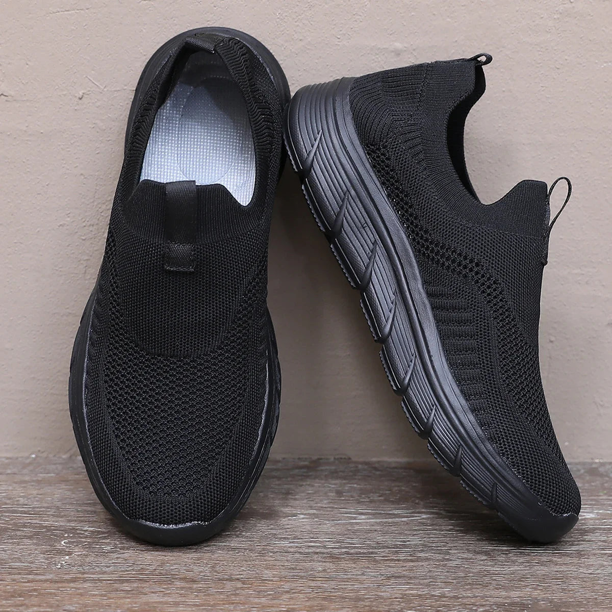 Mens Walking Shoes Lightweight Breathe Casual Mesh Running Shoes Slip On Fashion Tennis Sneakers Comfort Gym Workout Trainers