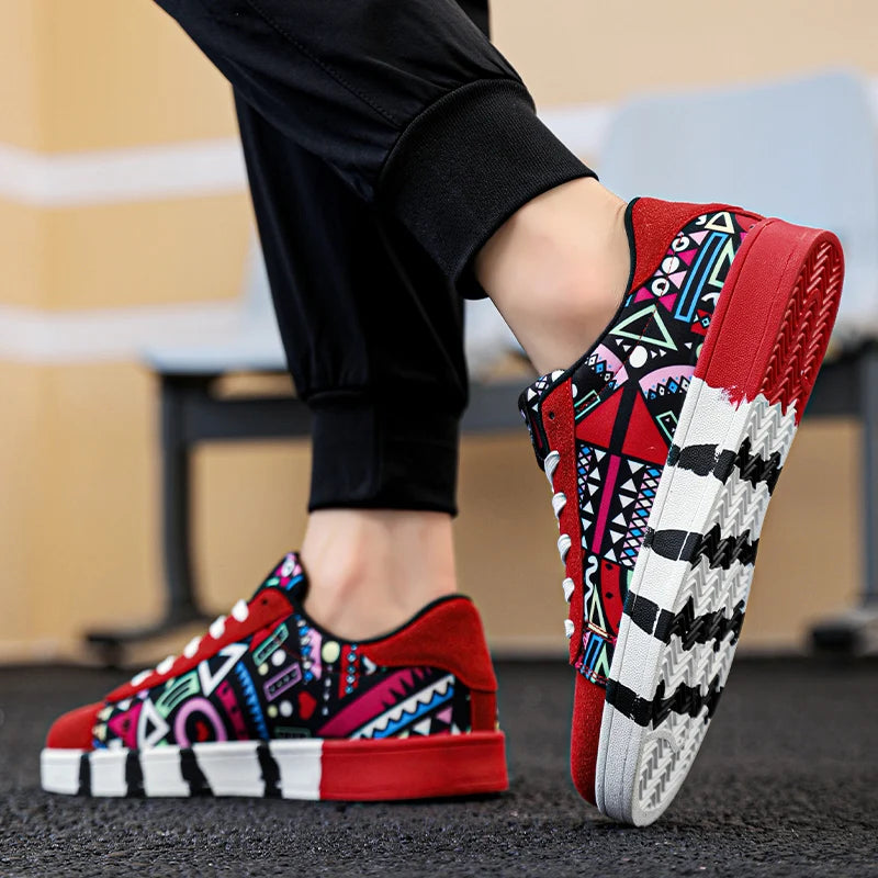 High quality Red Vulcanized Shoes For Men Unisex Casual Sneakers 46 Size Fashion Graffiti Flat Sneakers Men Skateboard Shoes