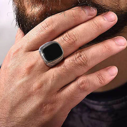 Vnox Rock Punk Onyx Stone Rings for Men, Stylish Solid Stainless Steel Metal Signet Ring,Cool Fashion Gifts for Him Jewelry