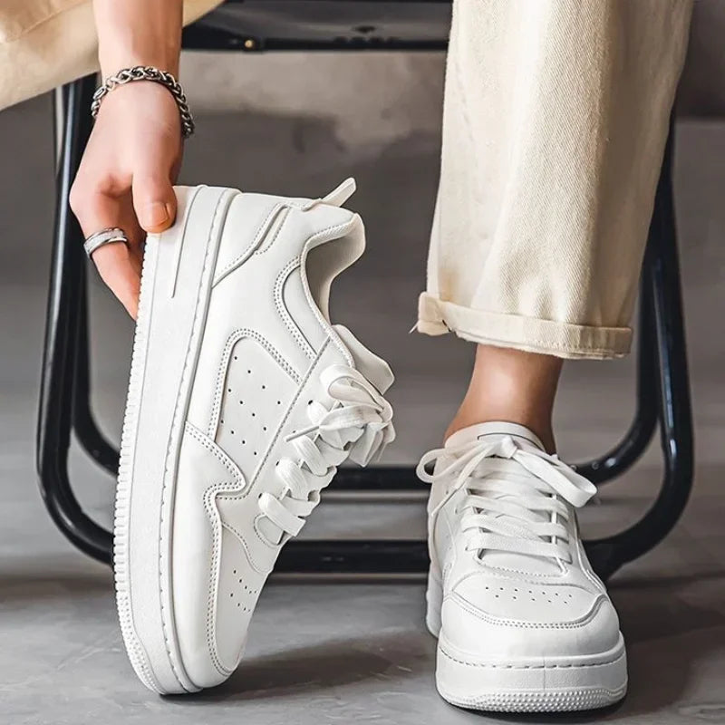 New Men's Sneakers Platform Casual Shoes Lace-up Mens Vulcanized Shoes Breathable Outdoor Running Shoes Fashion Tenis Masculino