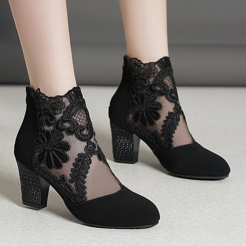 New Fashion Women High Heels Lace Flower Ankle Strap Hollow Out Sandals Round Toe Zip Pumps Zapatos De Mujer