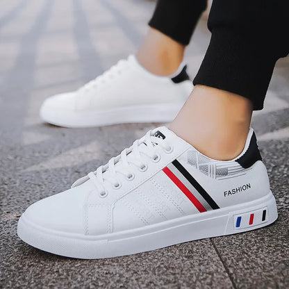 Men's Sneakers White Casual Shoes Lightweight Breathable Flats Fashion Lace-up Vulcanized Shoes Non Slip Outdoor Men Shoes Tenis