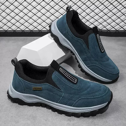 Outdoor Men's Sneakers Breathable Running Shoes New Lightweight Casual Shoes Non Slip Hiking Shoe Slip on Men Shoes Plus Size 50