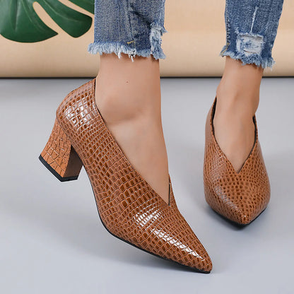 Vintage black Soft Leather Shallow Pointed Toe Thick Heel Women's Flats 2024 New Spring Summer High Heel Versatile High Shoes
