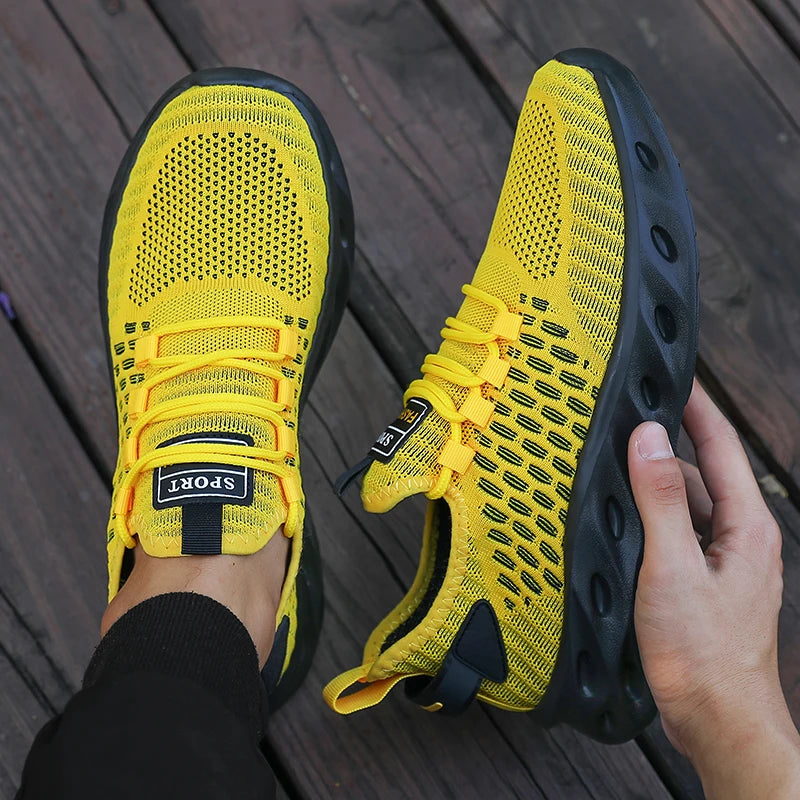 2025 Soft Soled Men's Summer Sports Shoes Breathable Anti-Odor Mesh Running Shoes New Outdoor Walking Training Tennis Sneakers